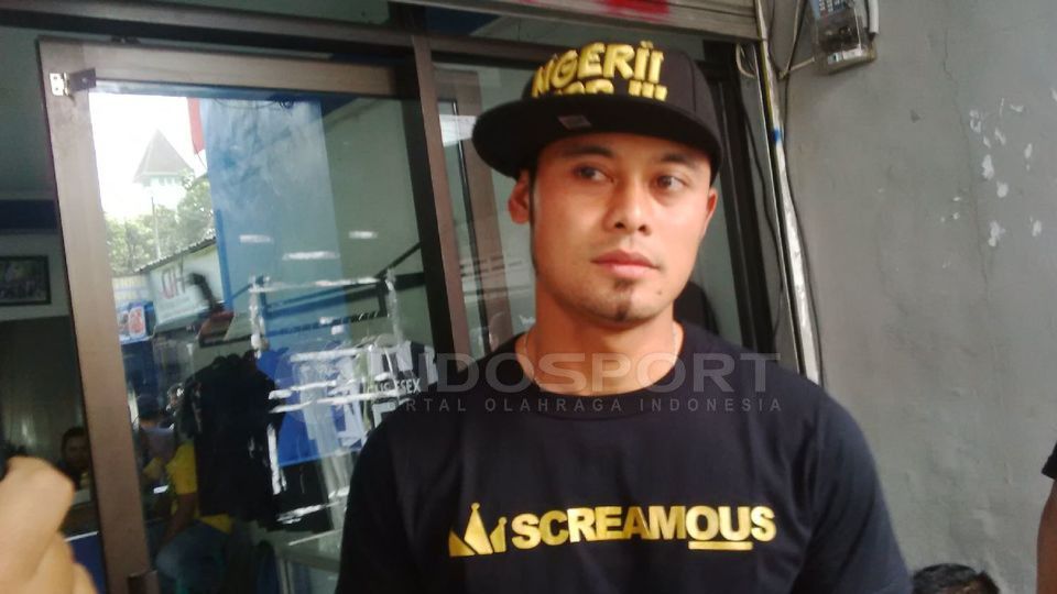 Atep Rizal mengaku tidak terlalu pusing dengan masa kontraknya yang belum diperpanjang Persib Bandung. Copyright: &copy; Ginanjar/INDOSPORT